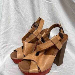 Gianni Bini Tan Color-block Platform Sandals in fair condition.